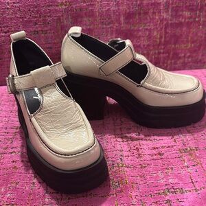 Free People sz 6 T-strap patent platform, cream color EUC, worn 1 time, run big